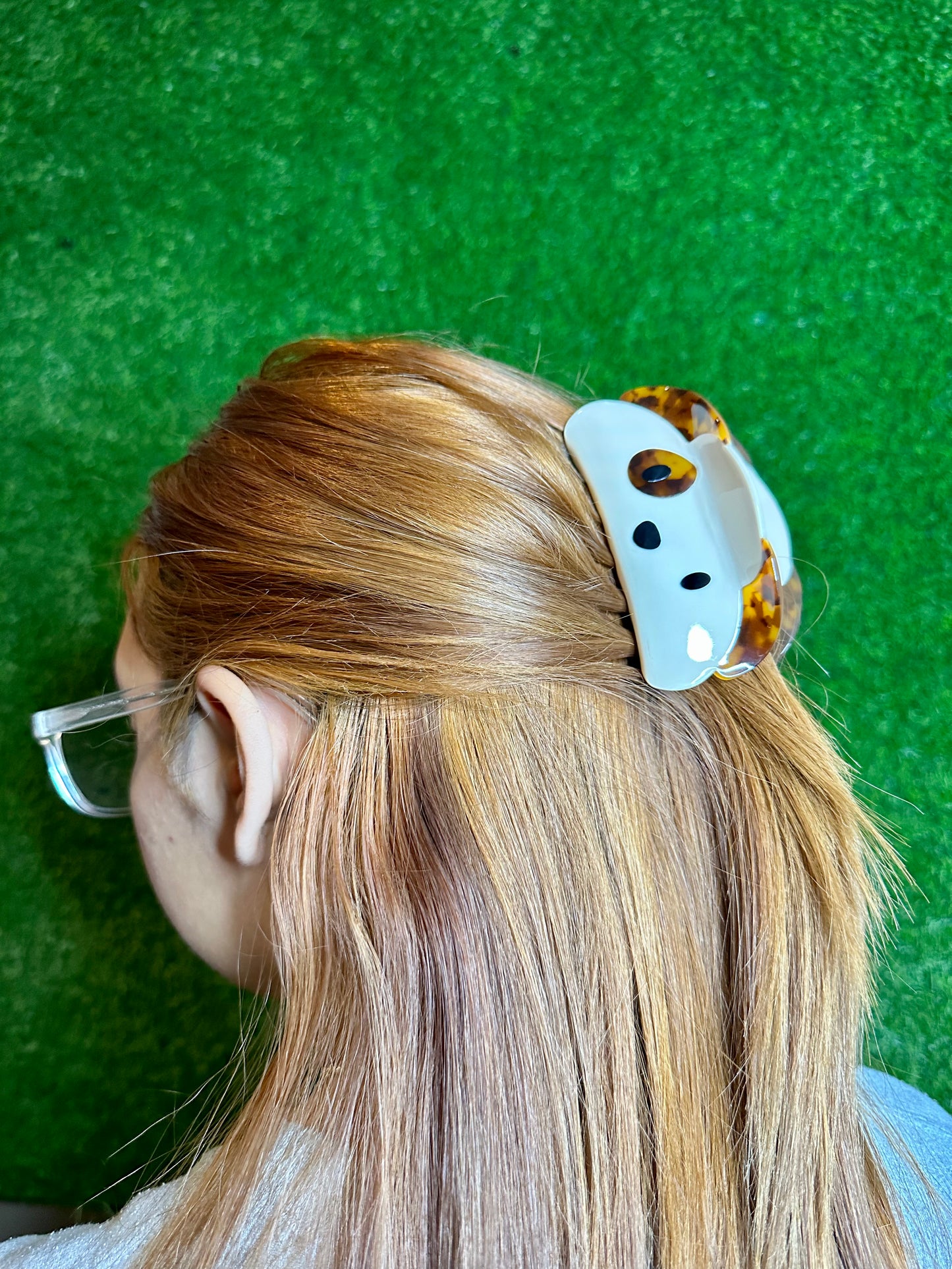 Dog Peekaboo Hair Claw