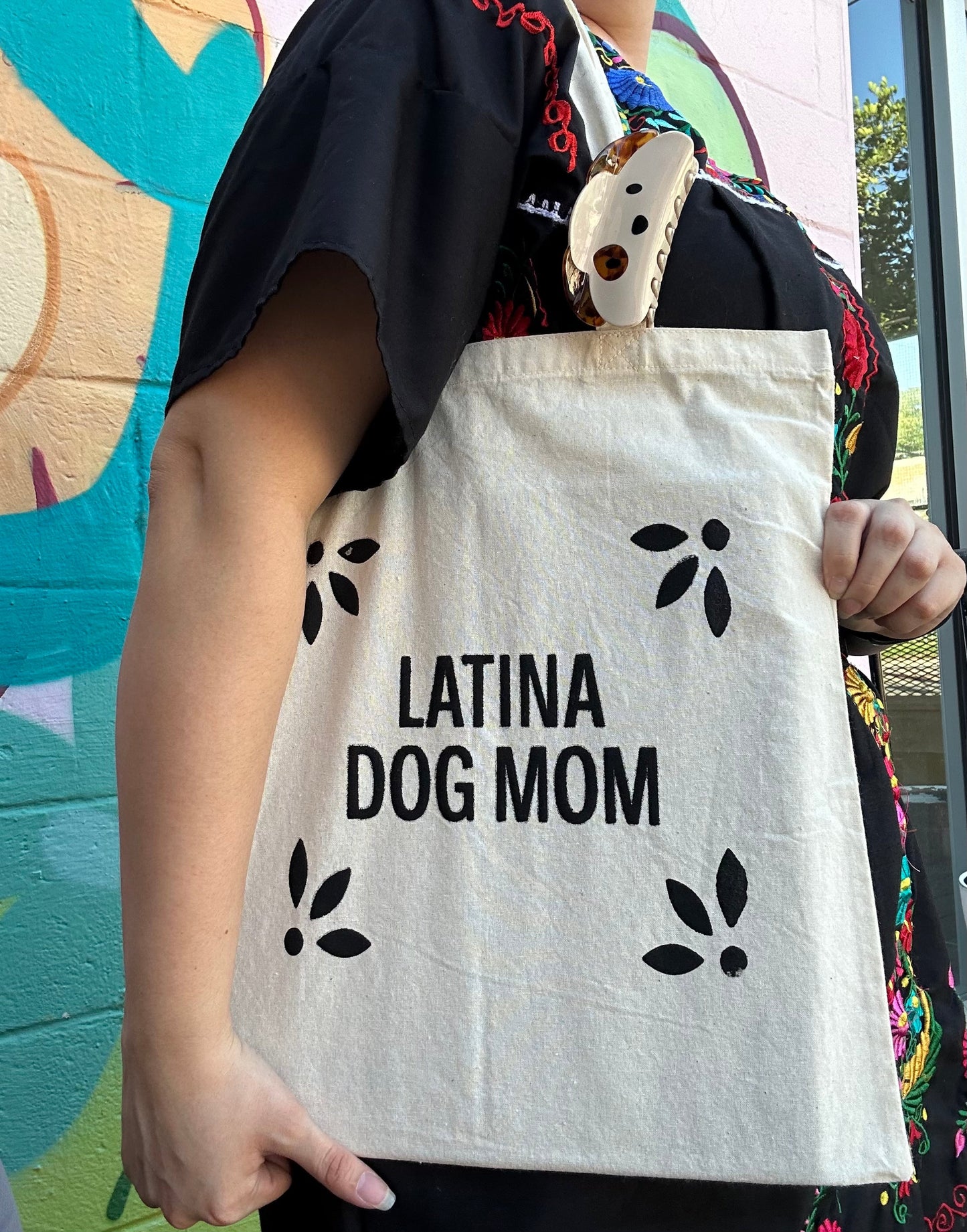 Latina dog mom tote bag